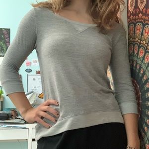 Quarter length long sleeve shirt